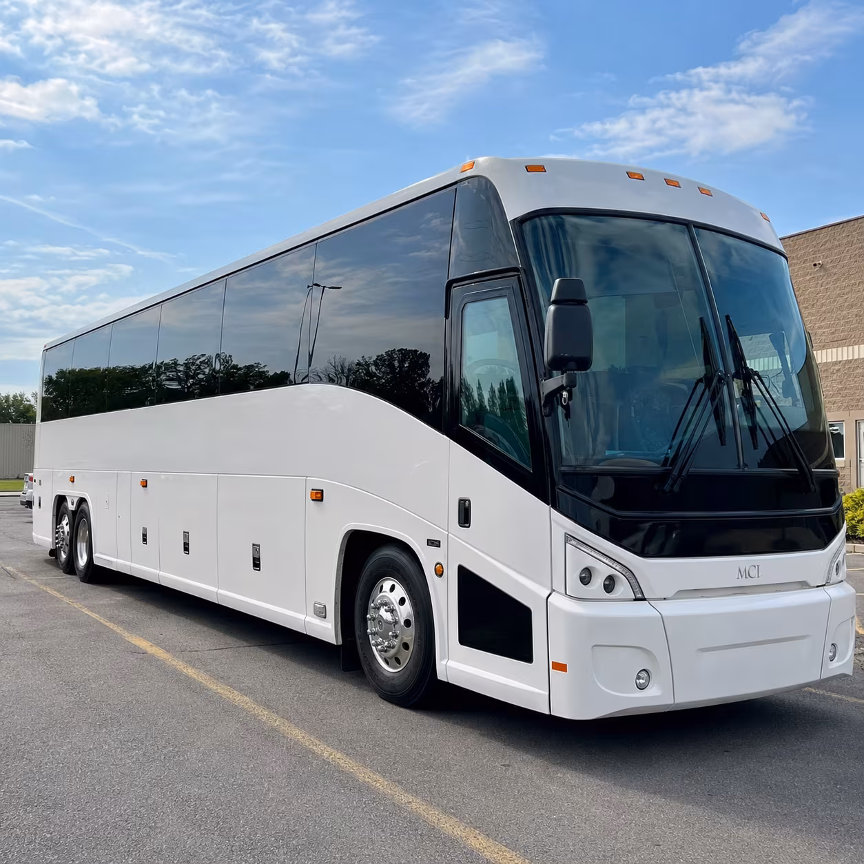 charter bus rentals for corporate events at mississippi trade mart and fairgrounds