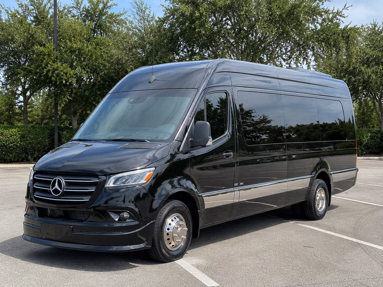find transportation for your next airport transfer 5