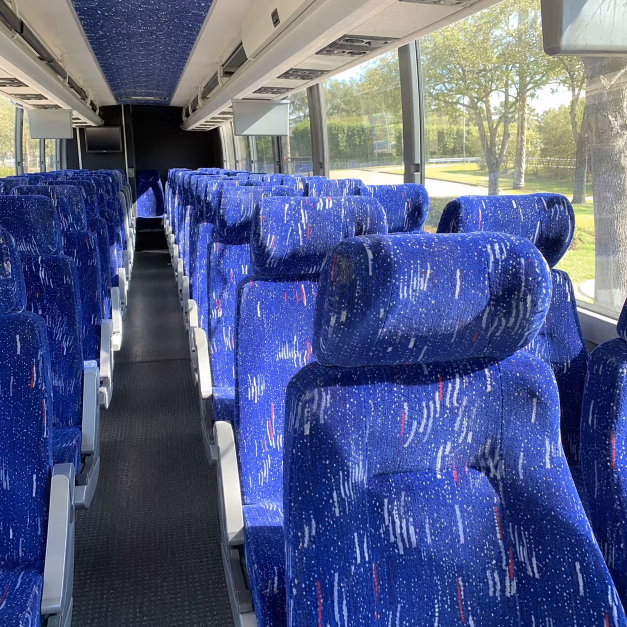 find transportation for your next prom 1