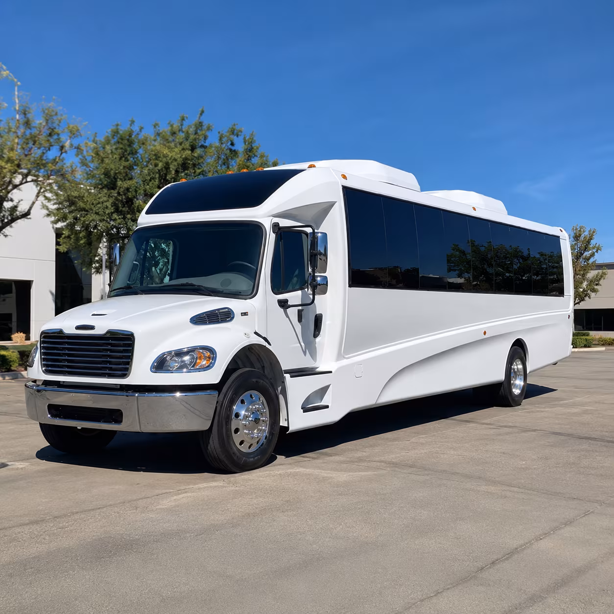 jackson 20 passenger minibus