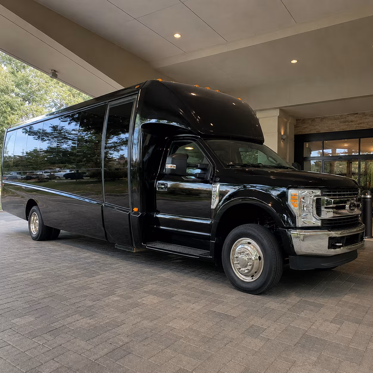 minibuses for smaller jackson prom groups who want the full experience